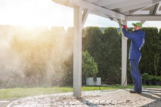 Best Rust Removal  in Staples, CT